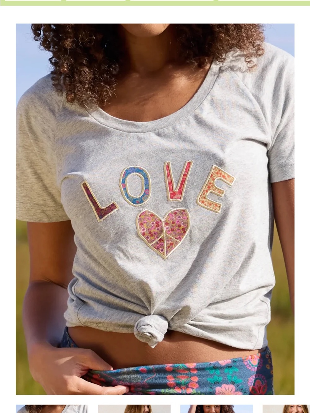 Natural Life Women's Grey 'LOVE' Short Sleeve Graphic Tee size small